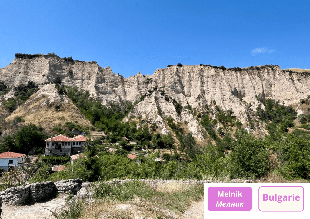 ~ À l’ombre des pyramides de Melnik